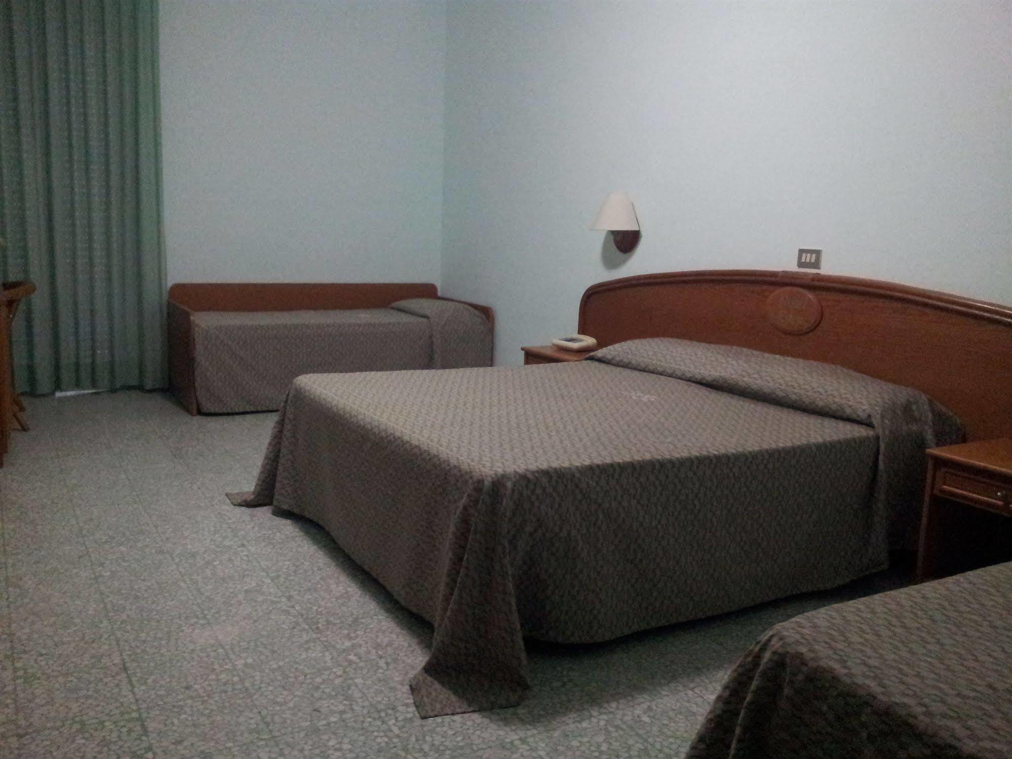 Hotel Eden San Domino Extérieur photo